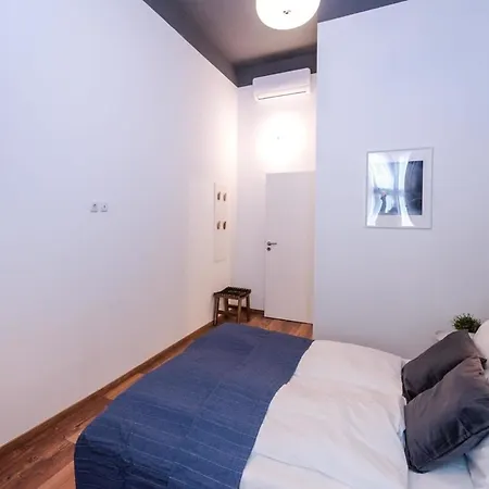 Lovely Apartment In The Heart Of Budapest Exterior photo